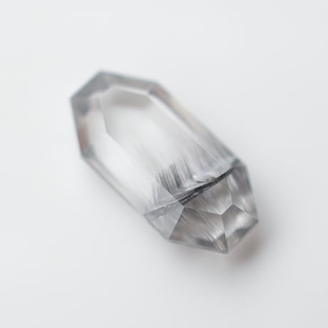 【自社研磨】ブルッカイトインクォーツ Brookite in Quartz 001
