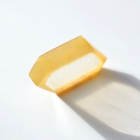 アンフィボールインクォーツ Amphibole in Quartz N023