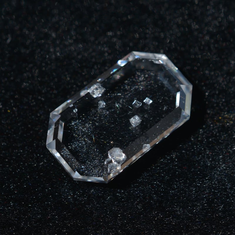 自社研磨カット】フローライトインクォーツ Fluorite in Quartz 008 |