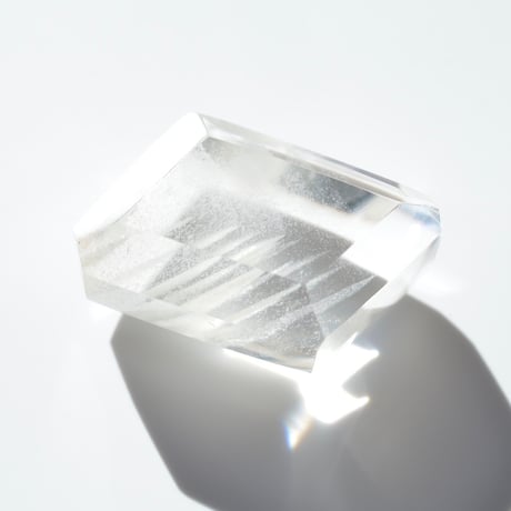 ホワイトファントムクォーツ Phantom Quartz N007