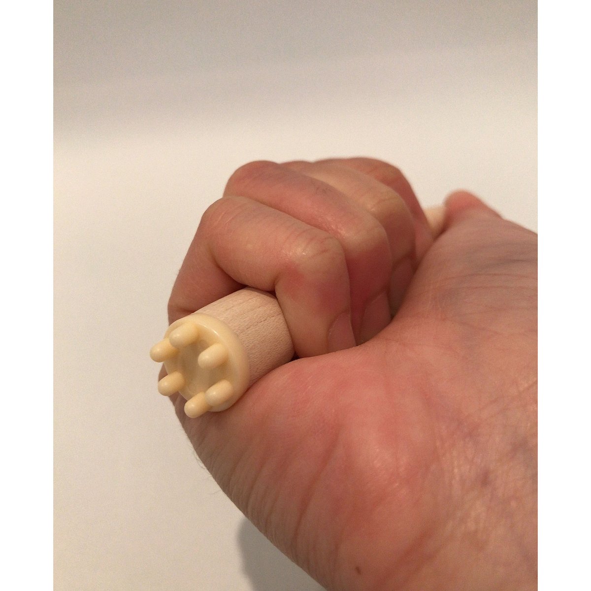 【新品】G棒 官足法 Amazon.co.jp: Winterbell KENSHIN 足揉み健康棒G棒（桐製) 万能