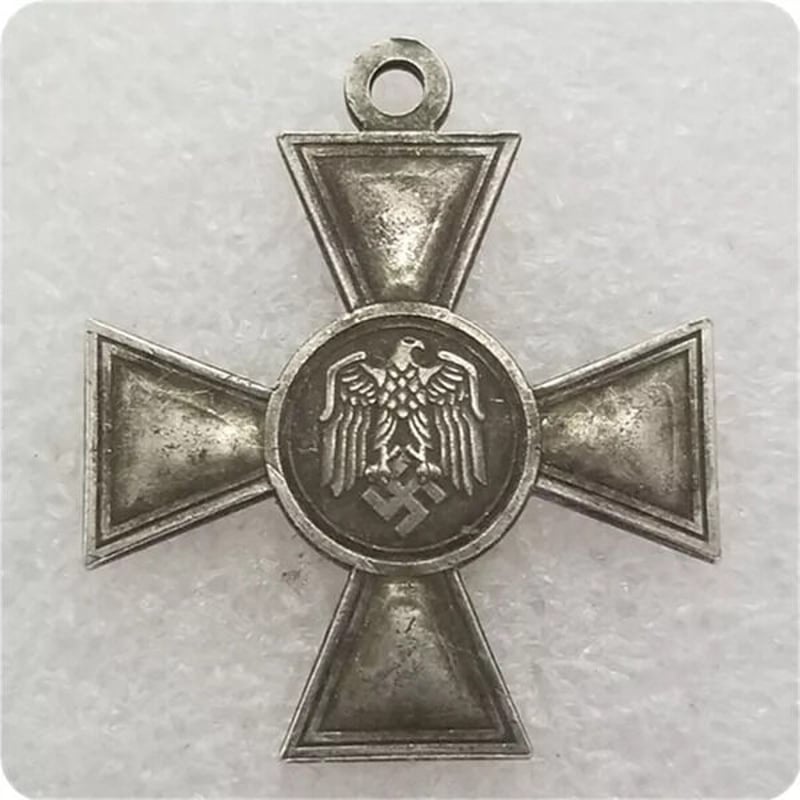 竹内です。1941’s★ドイツ国防軍第2装甲師団★メダルネックレスとリング 竹内様専用です。1941's☆ドイツ国防軍第2装甲師団☆メダル