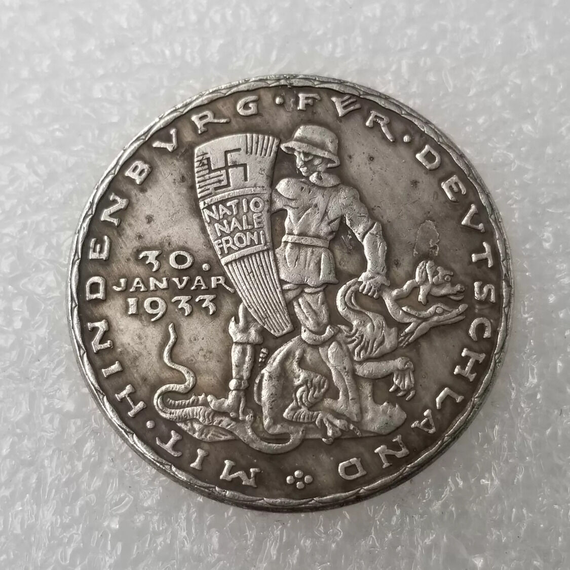 ナチスドイツ『政権奪取』ヒトラー ヒンデンブルク パーペン | BARBAROSSA