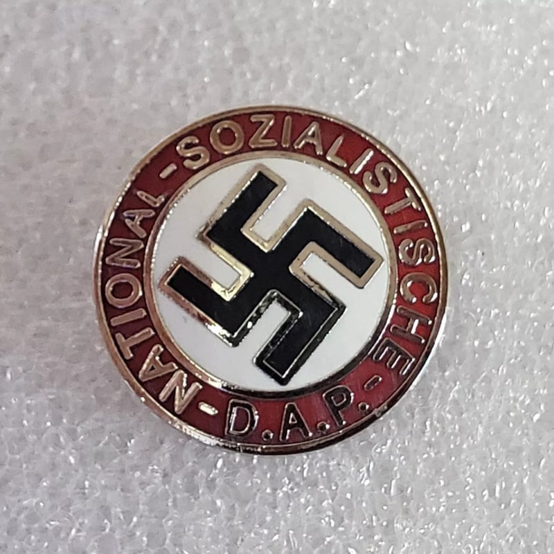 WW2　ドイツ軍　実物　党員バッチ　RZM刻印 WW2 ドイツ軍 実物 党員バッチ RZM刻印 Yahoo!オークション