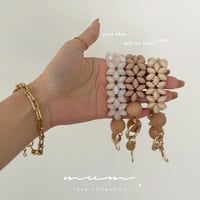 【予約】lace collection smartphone strap