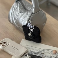 【即納・送料無料】otona mum.  パフミニポーチ