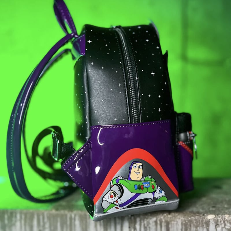 loungefly ラウンジフライ トイストーリー ザーグ リュック loungefly ラウンジフライ トイストーリー ザーグ リュック