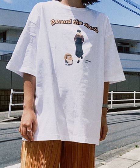 【受注生産】Collaboration design Oversized T-shirt "Beyond the world"