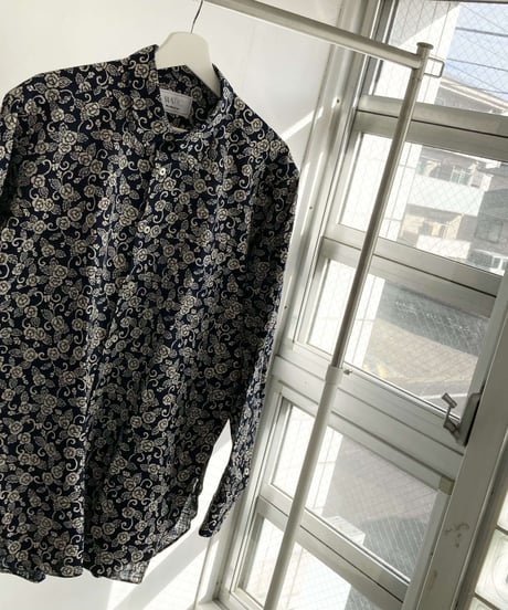 WA Oversize Shirt - 牡丹唐草柄（紺）