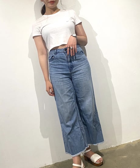 Short Cropped TEE