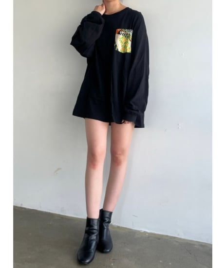 Only one WA  Long Sleeves Pocket Tee