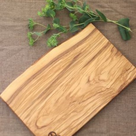オリーブのミニまな板 (ラウンド）Olive Cutting Board - Round 30cm×17cm