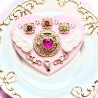 elegance heart mirror