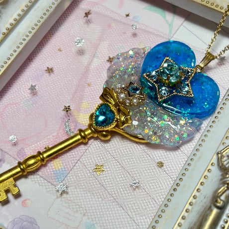 Miracle heart Precious key🗝✧*🩵クラシックアクアブルー