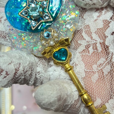 Miracle heart Precious key🗝✧*🩵クラシックアクアブルー