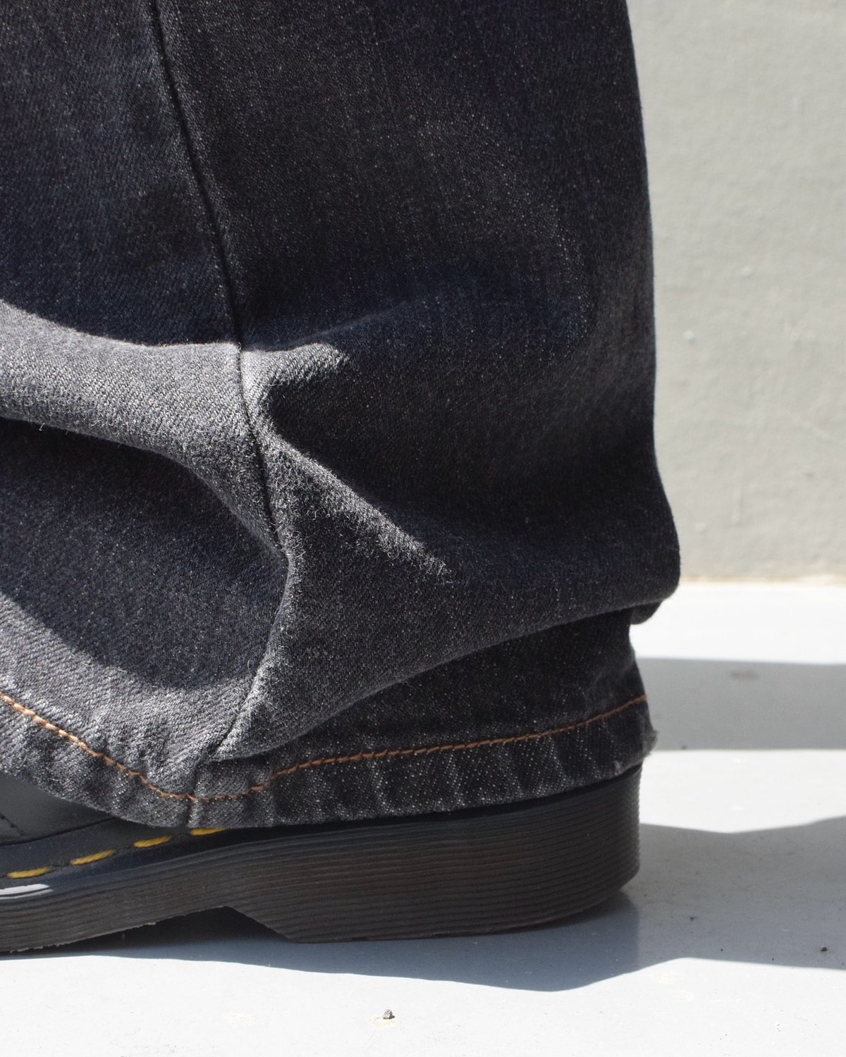 Deadstock Levi's 567 Denim Pants Loose Boot Cut Deadstock Levi's 567 Denim Pants Loose Boot Cut