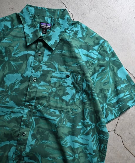 Used Patagonia S/S go to Shirt -2