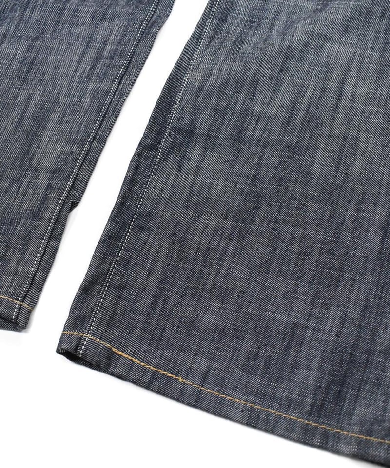 Deadstock Levi's 569 Denim Pants #0044 | COUNTER Deadstock Levi's 569 Denim Pants #0044 | COUNTER