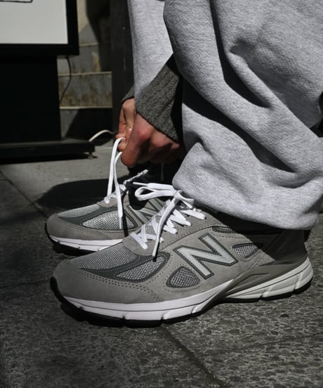 New Balance U990GR4