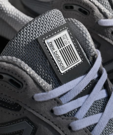 New Balance U990GR4