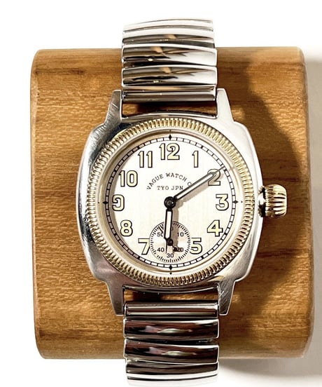 VAGUE WATCH CO. Coussin Early Extension
