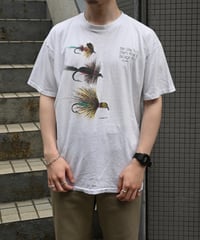Three Fly Fishing Lures T-Shirt Ｍade in USA -4