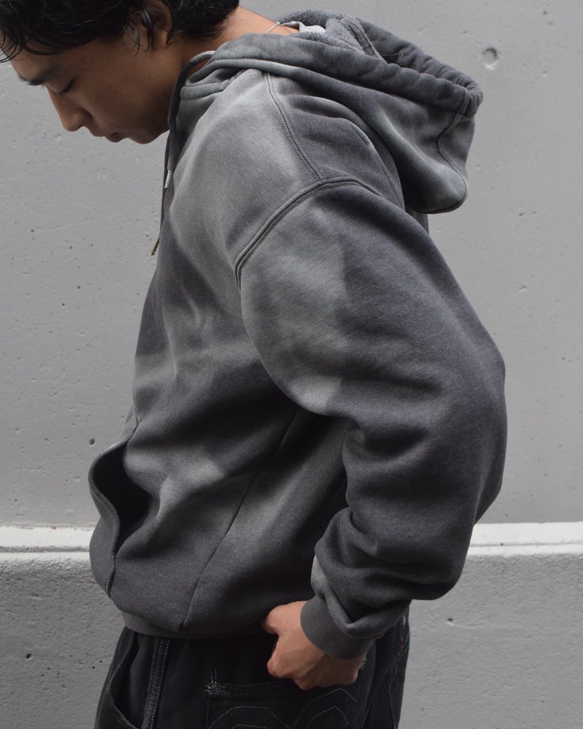 Carhartt 希少BLACK フェード感抜群 Carhartt 希少BLACK フェード感抜群