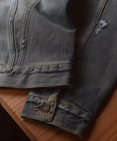 Deadstock Levi's Vintage Clothing 1967 Type III Trucker Jacket Dust 70505-0133