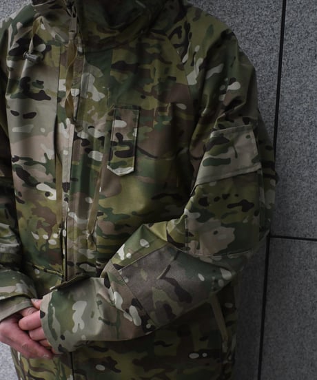 Deadstock Us Army APECS MULTICAM® GORE-TEX Parka
