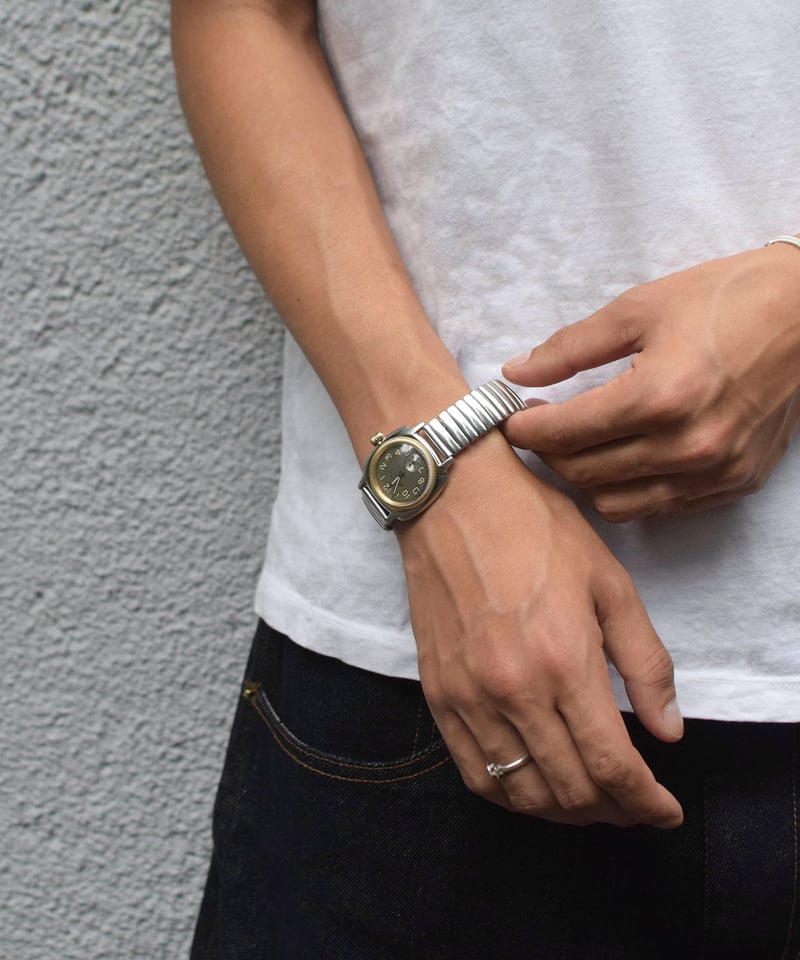 VAGUE WATCH CO. Coussin Early Extension | COUNTER