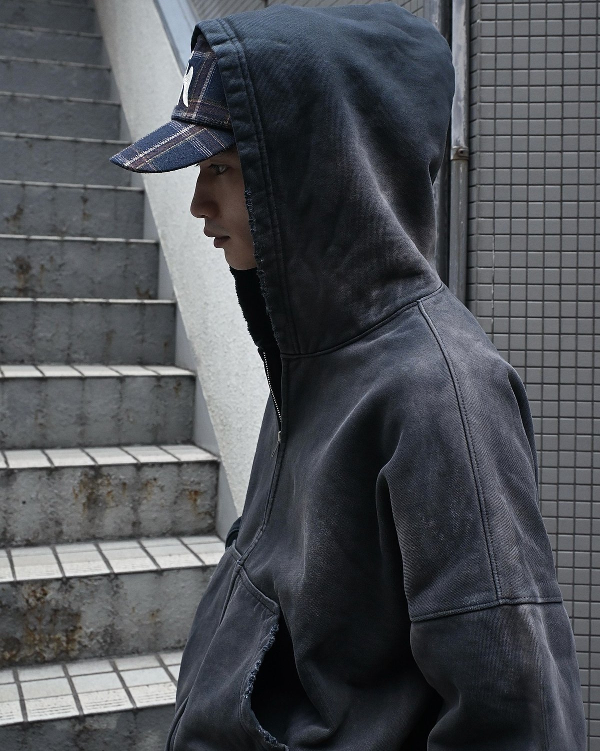 MOOJI MOOJI US Oversize Zip Up Hoodie Aged Blac