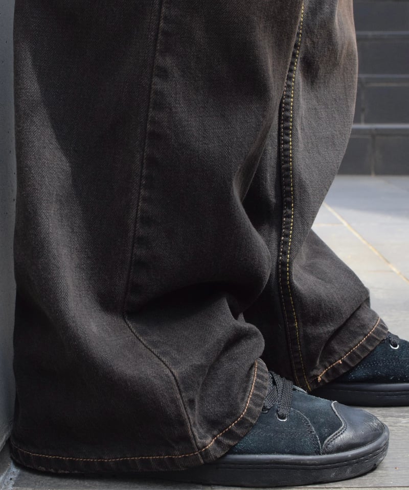 Deadstock Levi's 567 Denim Pants Loose Boot Cut
