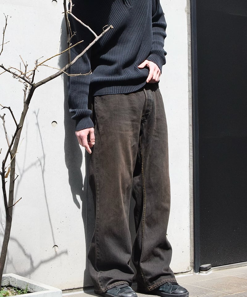 テカシルー 大阪店WEB限定受注制【Chikashitsu +】simple deck v neck knit