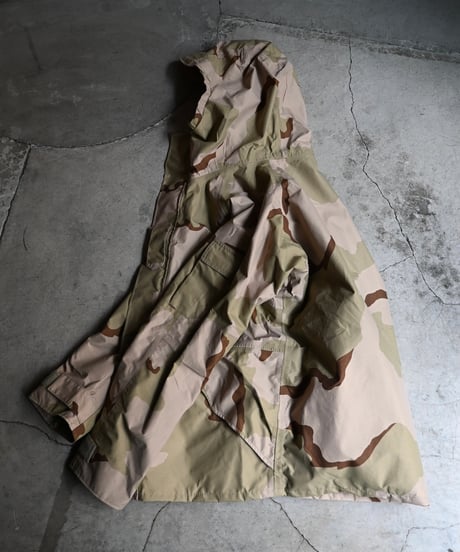 Deadstock ECWCS Gen1 Gore-Tex Parka Desert Camo