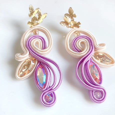 『ひらり 舞う』ソウタシエピアス