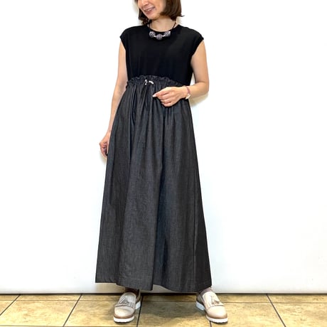【ATELIER  SIX／アトリエシックス】ニット×デニムドロストワンピース