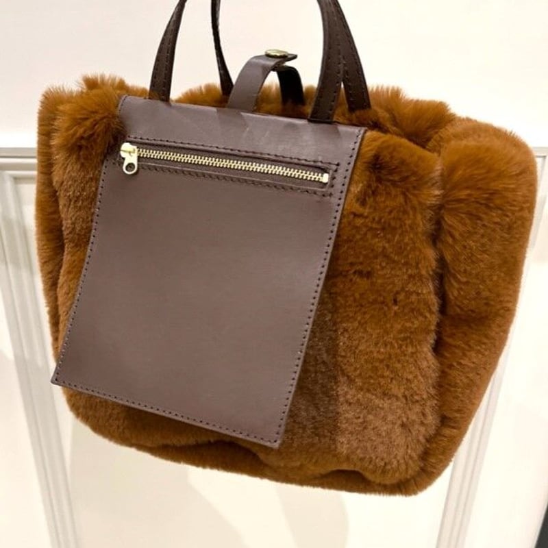 atelier brugge／アトリエブルージュ】革ポケットファートートバッグ