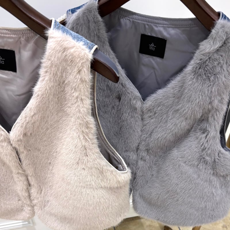 Mia asterism／ミーアアステリズム】デニム×ファーコンビベスト