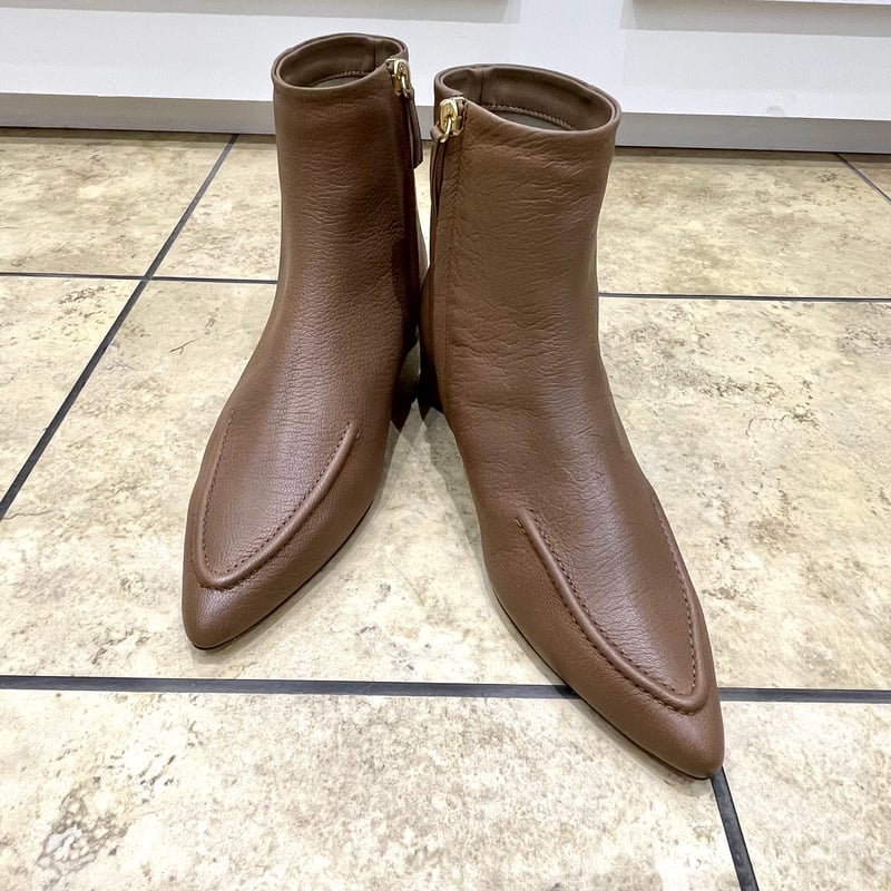 ATELIER BRUGGE アトリエブルージュ 本革 ショートブーツ 新品箱付 ATELIER BRUGGE/アトリエブルージュ スエードレザー ショート