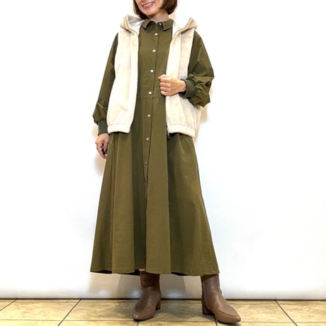 【Atelier brugge／アトリエブルージュ】シャーリングファーフーデッドベスト