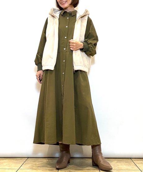 【Atelier brugge／アトリエブルージュ】シャーリングファーフーデッドベスト