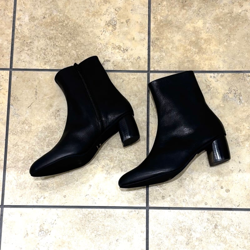 ※専用※ atelier bruggeアトリエブルージュ　ショートブーツブラック atelier brugge／アトリエブルージュ】ソフトフィットショートブーツ