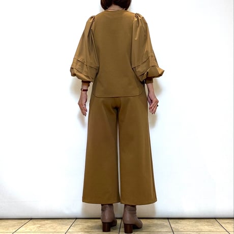 【Mylanka／ミランカ】タフタスリーブ ストレッチポンチプルオーバー