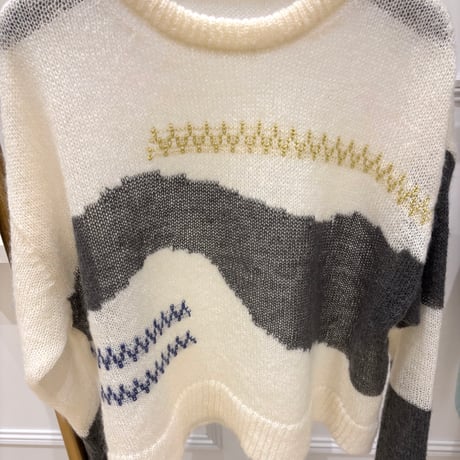 【C’est moijeu／セモワージュ】バイカラーラメ刺繍プルオーバー