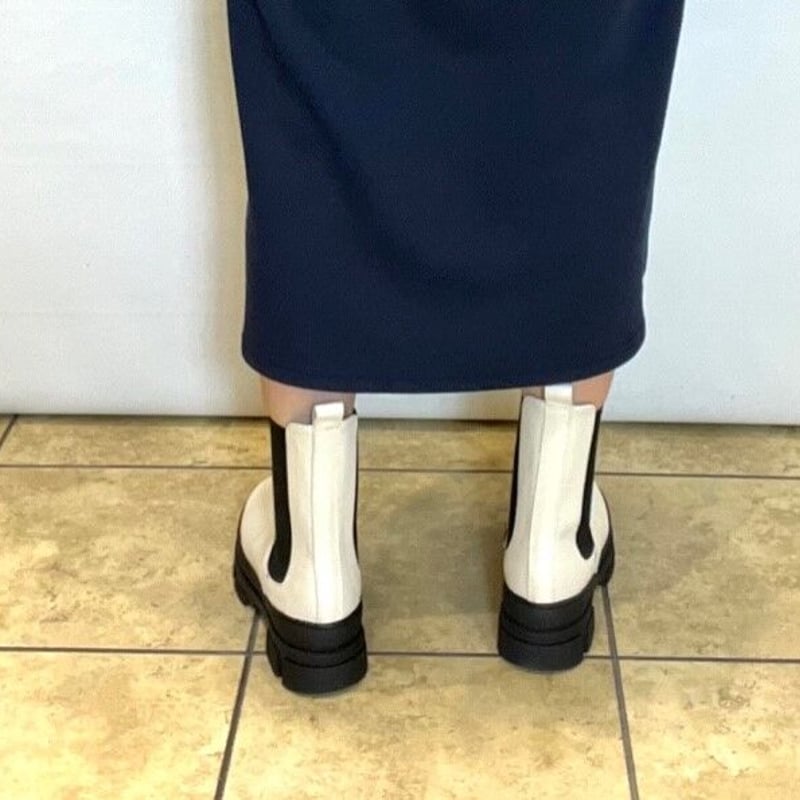 タカコ♪極美品✨atelier bruggeサイドゴアブーツ サイドジップ Atelier brugge／アトリエブルージュ】サイドゴアタンクソールブーツ