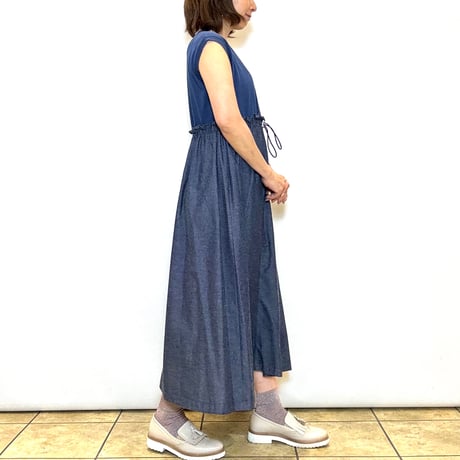 【ATELIER  SIX／アトリエシックス】ニット×デニムドロストワンピース