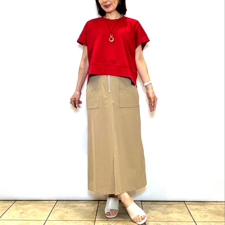 【ATELIER SIX／アトリエシックス】クロップドラウンドヘムカットソー