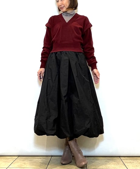 【CAFUNE／カフネ】ショルダータックVネックニット