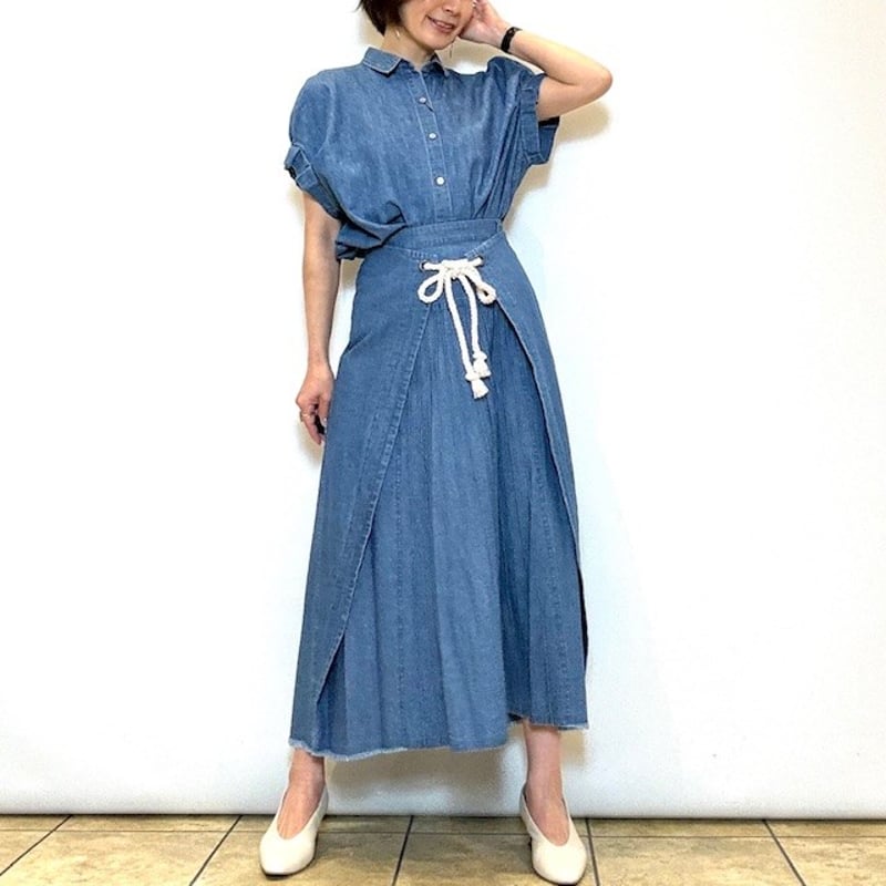 Lallia mu／ラリアムー】ピンタックプリーツラップデニムスカート