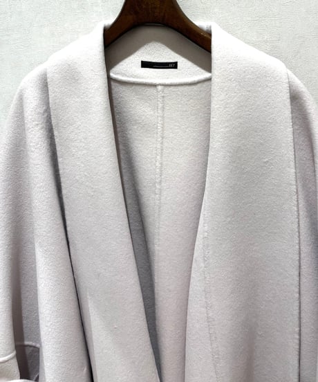 【B7／ベーセッツ】ドレープデザインウールコート
